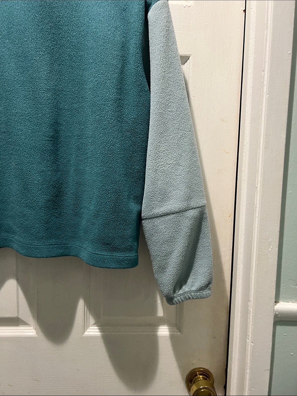 Patagonia Teal and Light Gray Quarter-Zip Fleece Pullover - Picture 8 of 10